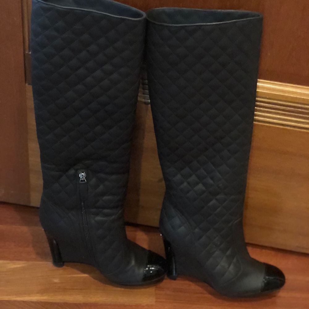 Gorgeous Chanel quilted tall boots 37.5. Timeless!